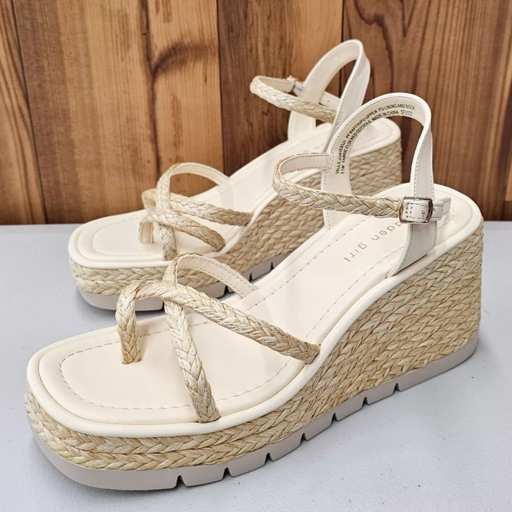New With Box Madden Girl Vault Wedge Sandals Size 9 - Picture 2 of 7